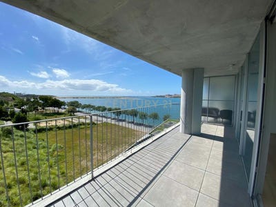/international/pt/avenida-afonso-de-albuquerque-240-vila-nova-de-gaia-portugal-canidelo-porto-310108307912/