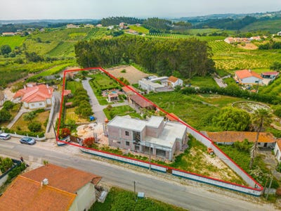 /international/pt/rua-de-santa-maria-31-carvalhal-benfeito-alvorninha-portugal-alvorninha-leiria-310108036132/
