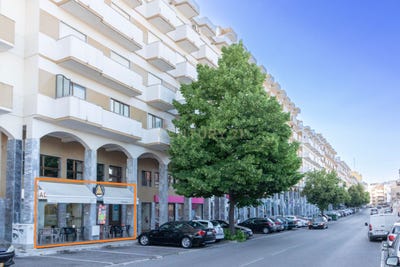 /international/pt/rua-pedro-de-santarem-146-2000-223-santarem-portugal-abitureiras-santarem-310104630460/