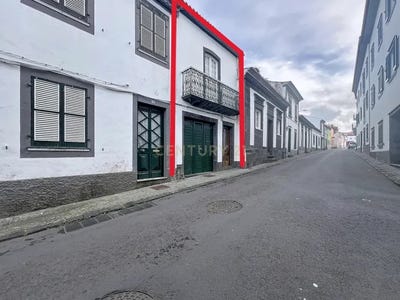 /international/pt/rua-das-freiras-13-ribeira-grande-portugal-ilha-de-sao-miguel-azores-310107521310/