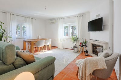 /international/pt/azeitao-sao-lourenco-e-sao-simao-setubal-municipality-310101513021/