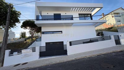 /international/pt/rua-sao-pedro-86-famoes-odivelas-portugal-pontinha-e-famoes-lisbon-310106135839/
