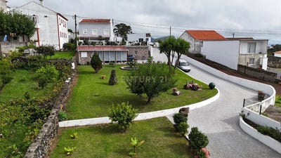 /international/pt/rua-da-arruda-85-sao-mateus-da-calheta-portugal-ilha-terceira-azores-310105895339/