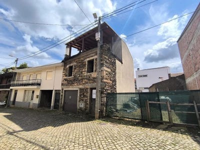 /international/pt/quintanilha-braganca-portugal-quintanilha-lisbon-310101276416/