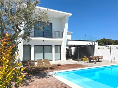 /international/pt/sesimbra-castelo-setubal-municipality-310100640700/
