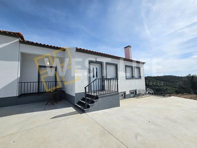 /international/pt/mafra-lisbon-310108047374/