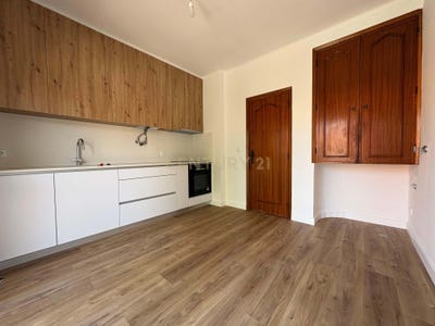 /international/pt/rua-do-macarico-165-1ºdto-cascais-e-estoril-lisbon-310108861322/