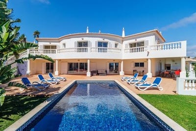 /international/pt/vila-do-bispo-faro-310103516707/