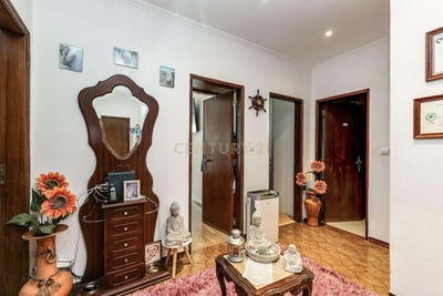 /international/pt/rua-adriano-correia-de-oliveira-16-sao-joao-da-talha-portugal-santa-iria-de-azoia-lisbon-310104062677/