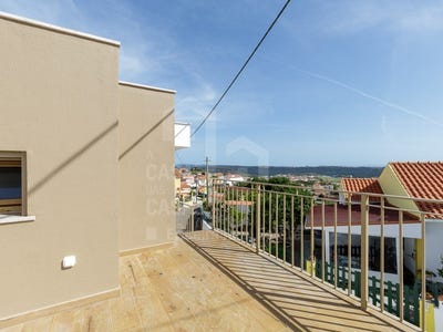 /international/pt/ericeira-lisbon-310109176900/?lang=id