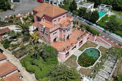 /international/pt/almargem-do-bispo-lisbon-120098232401/