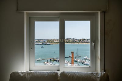/international/pt/rua-d-carlos-i-e-rua-frei-manuel-do-sepulcro-h-3-8º-aprt-701-portimao-faro-310108601098/