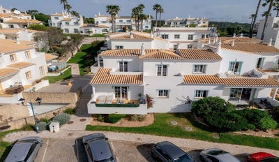 /international/pt/budens-faro-310107431294/