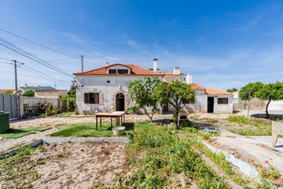 /international/pt/rua-aquilino-ribeiro-fernao-ferro-portugal-fernao-ferro-setubal-municipality-310108700871/
