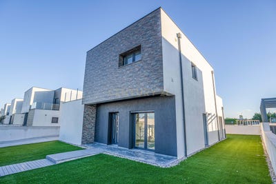 /international/pt/rua-conceicao-sales-caldas-da-rainha-portugal-tornada-e-salir-do-porto-leiria-district-310104285880/