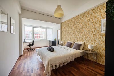 /international/pt/avenida-infante-santo-lisbon-lisbon-310109075604/