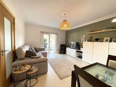 /international/pt/charneca-de-caparica-setubal-municipality-310101209224/?lang=fr