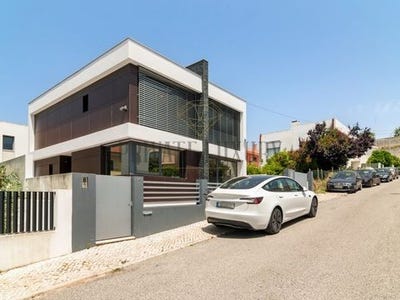 /international/pt/oeiras-lisbon-310108374931/