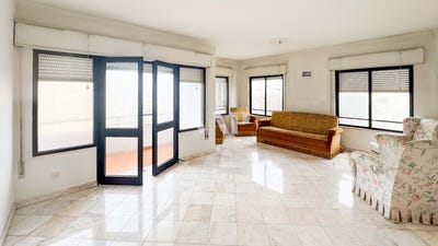 /international/pt/loule-sao-clemente-faro-310108285468/