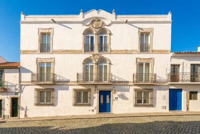 /international/pt/r-dr-luis-abranches-campo-maior-portalegre-310108082389/