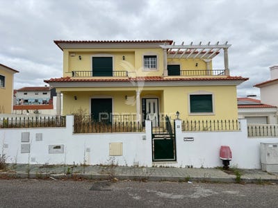 /international/pt/bombarral-e-vale-covo-bombarral-leiria-310095141439/