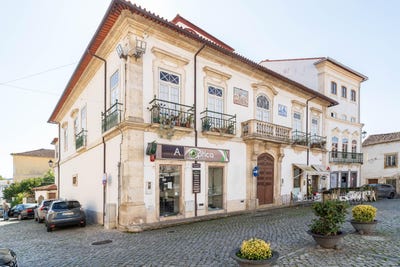 /international/pt/praca-miguel-bombarda-soure-coimbra-310100663368/