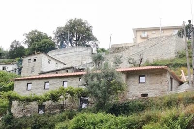 /international/pt/castelo-de-paiva-aveiro-310100438442/?lang=en