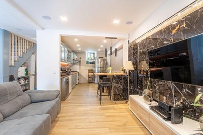 /international/pt/rua-nossa-senhora-da-encarnao-9-camarate-lisbon-310109043206/