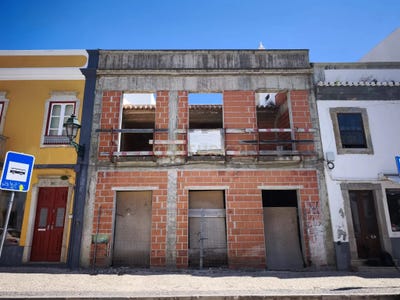 /international/pt/rua-da-misericordia-no28-20-faro-portugal-santa-barbara-de-nexe-faro-310108590188/