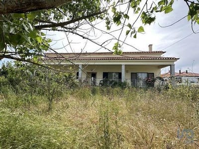 /international/pt/almeida-guarda-310100043541/