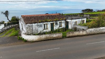 /international/pt/ribeira-das-dez-41-9700-332-doze-ribeiras-portugal-ilha-terceira-azores-310108370592/