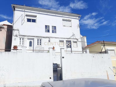 /international/pt/rua-do-adro-vialonga-lisbon-310102411694/