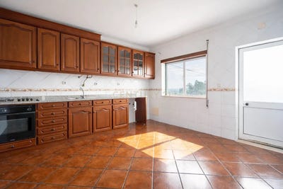 /international/pt/3200-375-cruz-da-gandara-portugal-lousa-lisbon-310108484837/