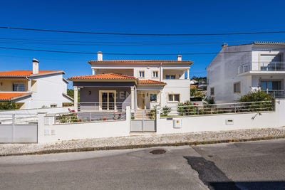 /international/pt/leiria-leiria-310100824901/