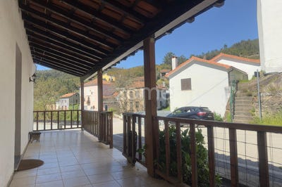 /international/pt/pampilhosa-da-serra-coimbra-310099284363/?lang=zh-tw