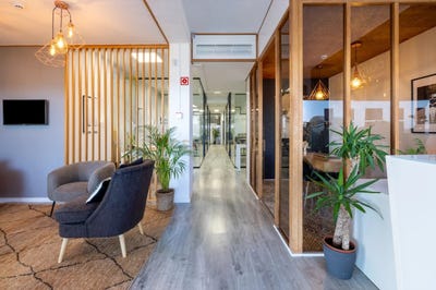 /international/pt/esplanada-do-castelo-100-porto-portugal-aldoar-porto-310107973201/