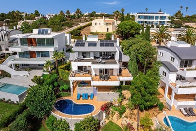 /international/pt/vila-do-bispo-e-raposeira-algarve-310101252396/?lang=en