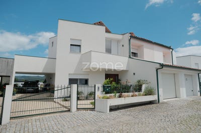 /international/pt/guimaraes-braga-310108083396/