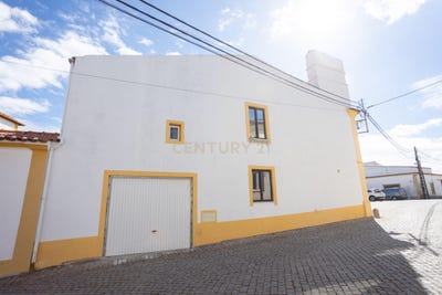 /international/pt/largo-espirito-santo-cabeco-de-vide-portugal-cabeco-de-vide-portalegre-310109201146/