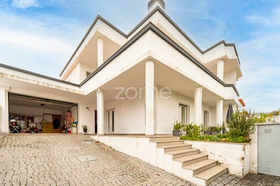 /international/pt/esposende-braga-310104038548/