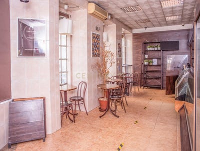 /international/pt/rua-actor-isidoro-areeiro-lisbon-310101356187/