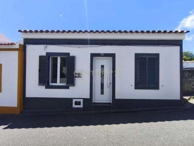 /international/pt/rua-da-paz-71-vila-franca-do-campo-portugal-ilha-de-sao-miguel-azores-310109018791/