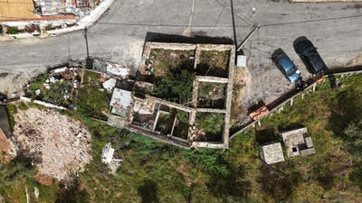 /international/pt/beco-do-carrascal-1-2670-747-freixeira-portugal-lousa-lisbon-310108401490/