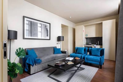 /international/pt/praca-dom-luis-i-lisbon-lisbon-310093837190/
