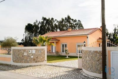 /international/pt/caldas-da-rainha-leiria-120097652778/