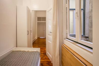 /international/pt/calcada-do-marques-de-abrantes-lisbon-lisbon-310108592094/