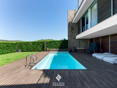 /international/pt/agua-longa-porto-310100823450/