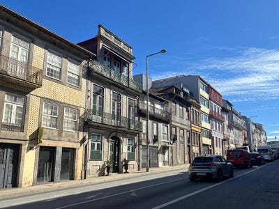 /international/pt/lordelo-do-ouro-e-massarelos-porto-district-310094956054/