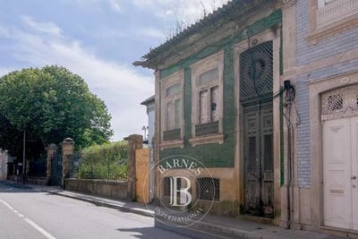 /international/pt/porto-paranhos-rua-do-campo-lindo-210-porto-porto-310100640819/