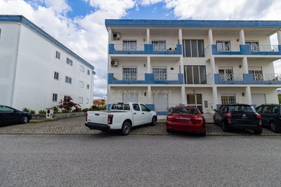 /international/pt/r-goa-26-1-esq-marinha-grande-leiria-310108835807/?lang=de